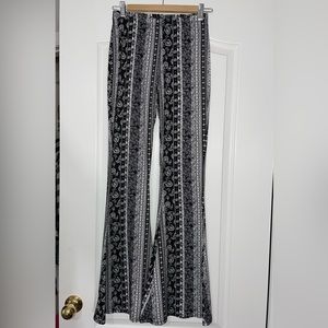 Fashion Nova Flared Printed Pants
